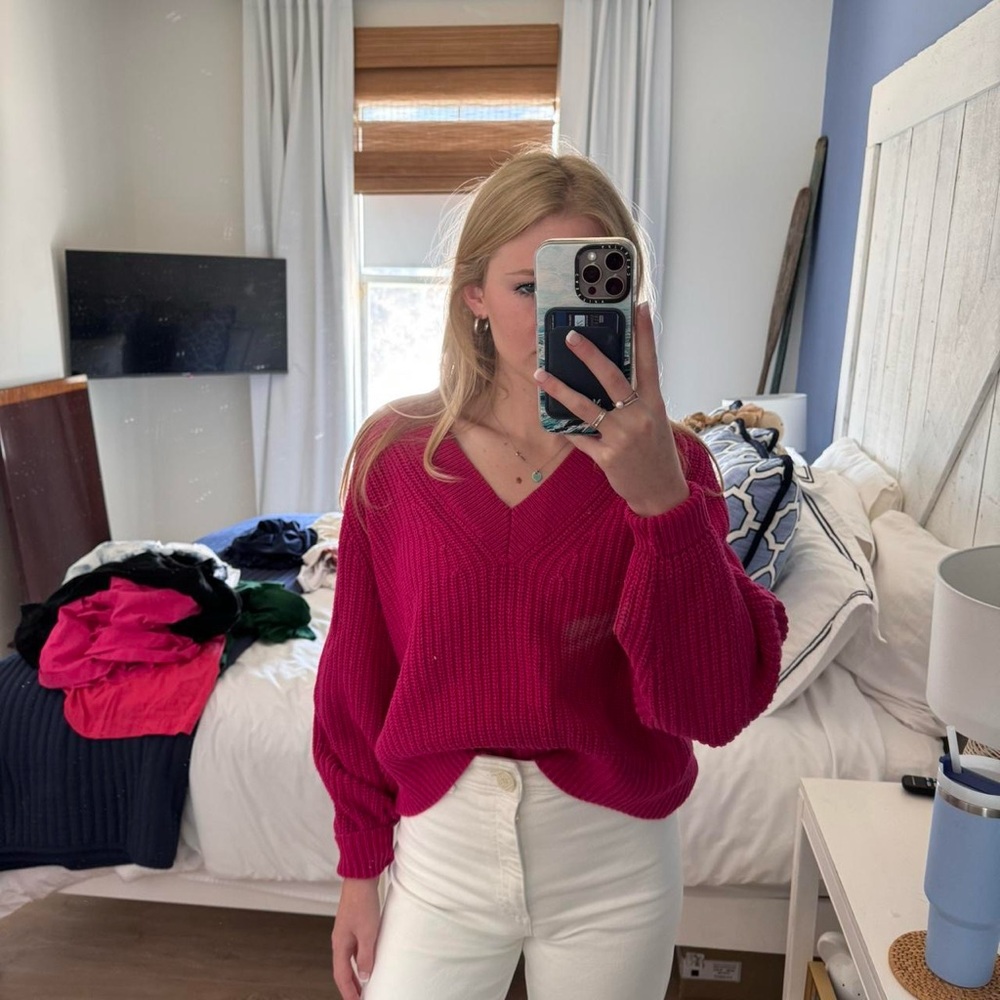 a new day Women's V-Neck Sweater - Fuchsia